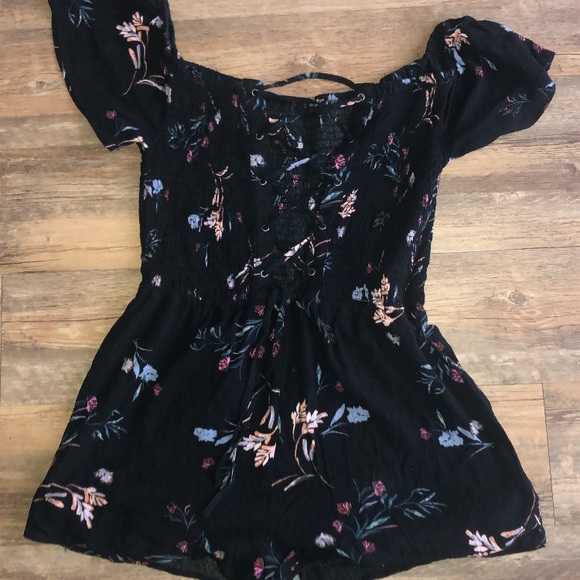 American Eagle Outfitters Pants - off the shoulder floral print crossback romper